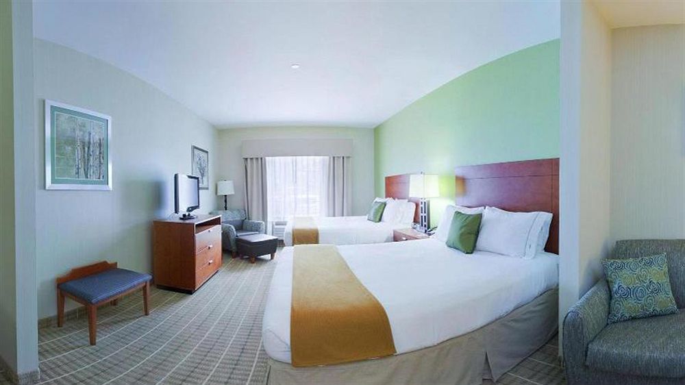 Hotel Hampton 3*