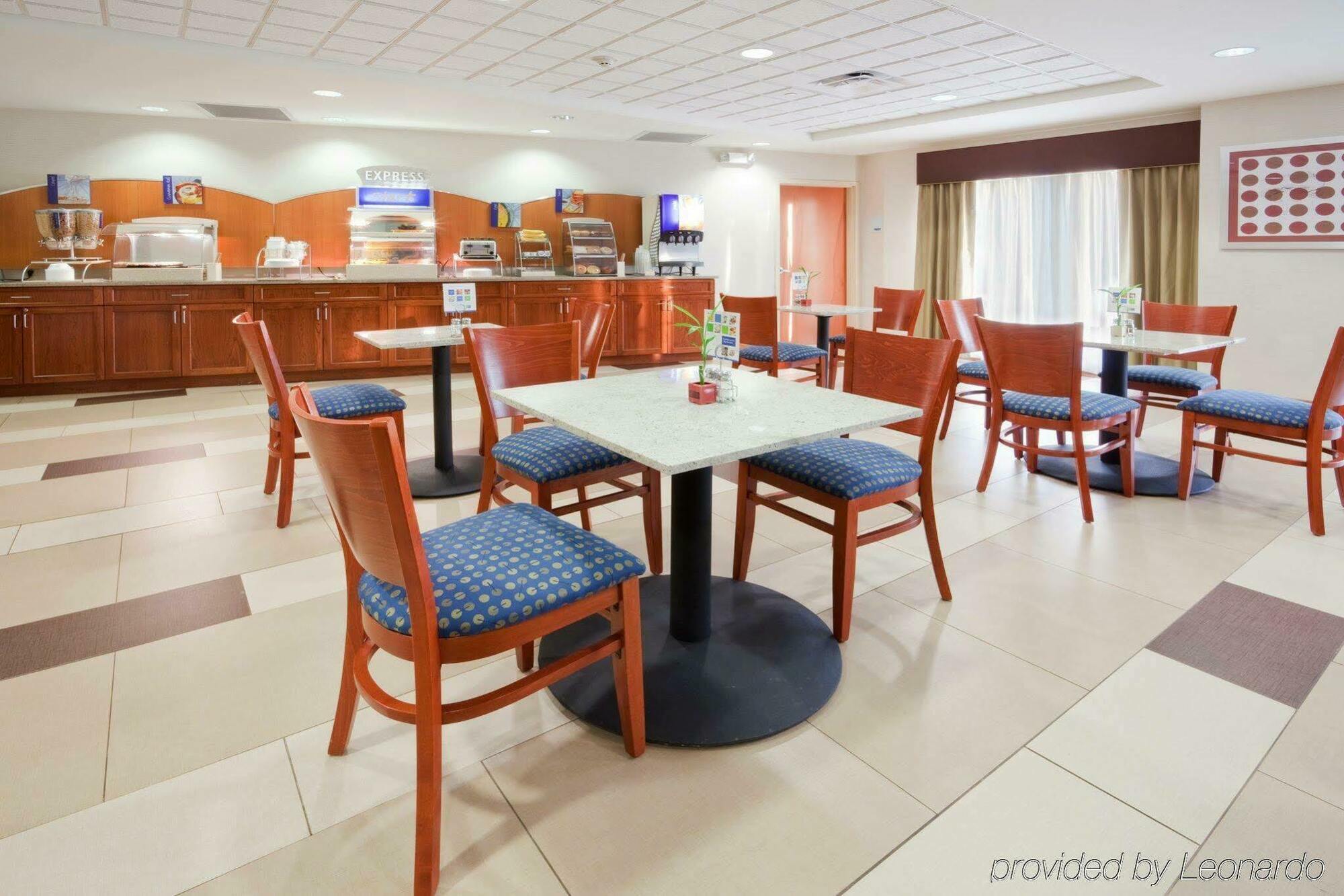 Hampton Hotel