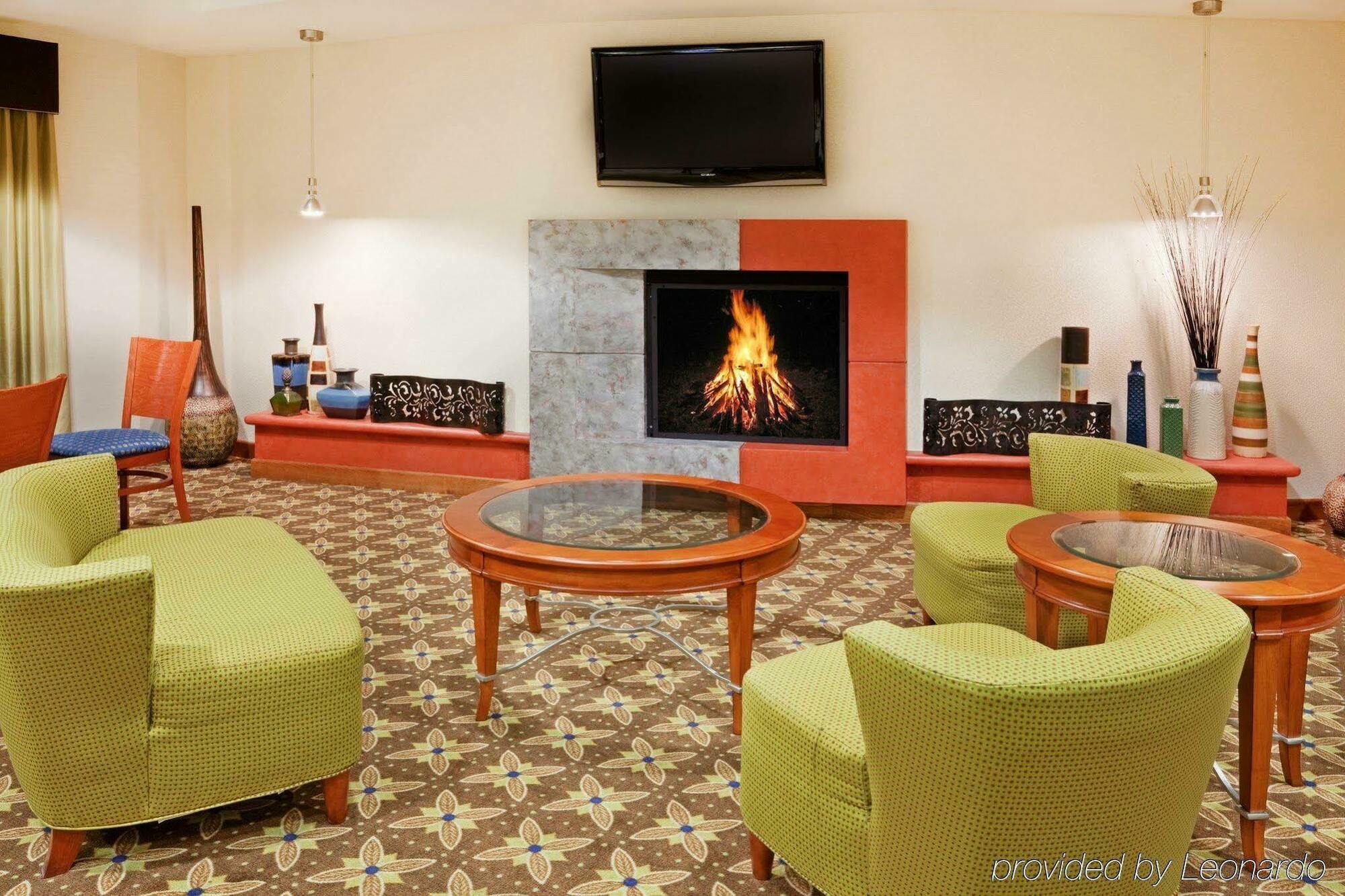 Hampton Hotel